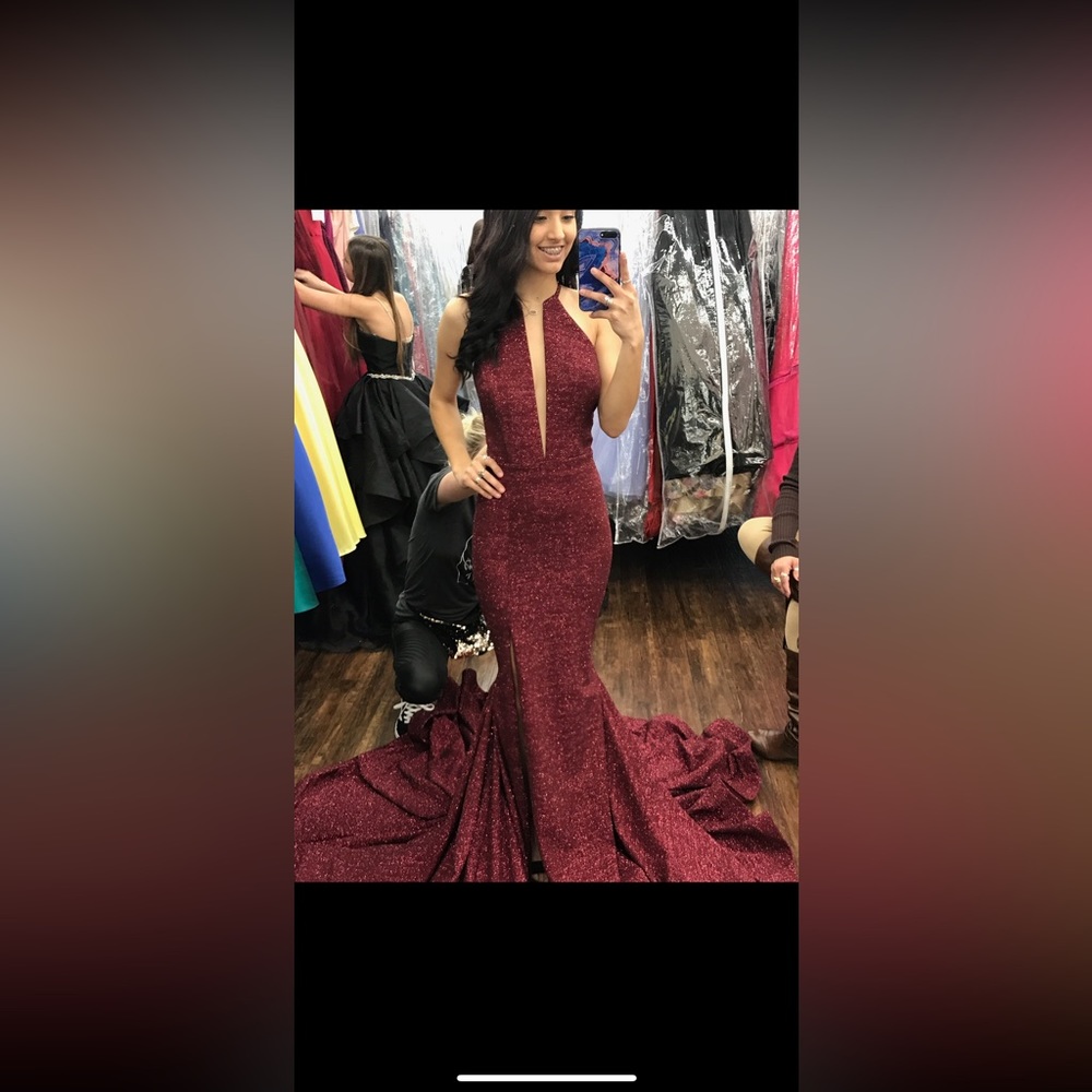 Beautiful Maroon Glitter Prom Dress